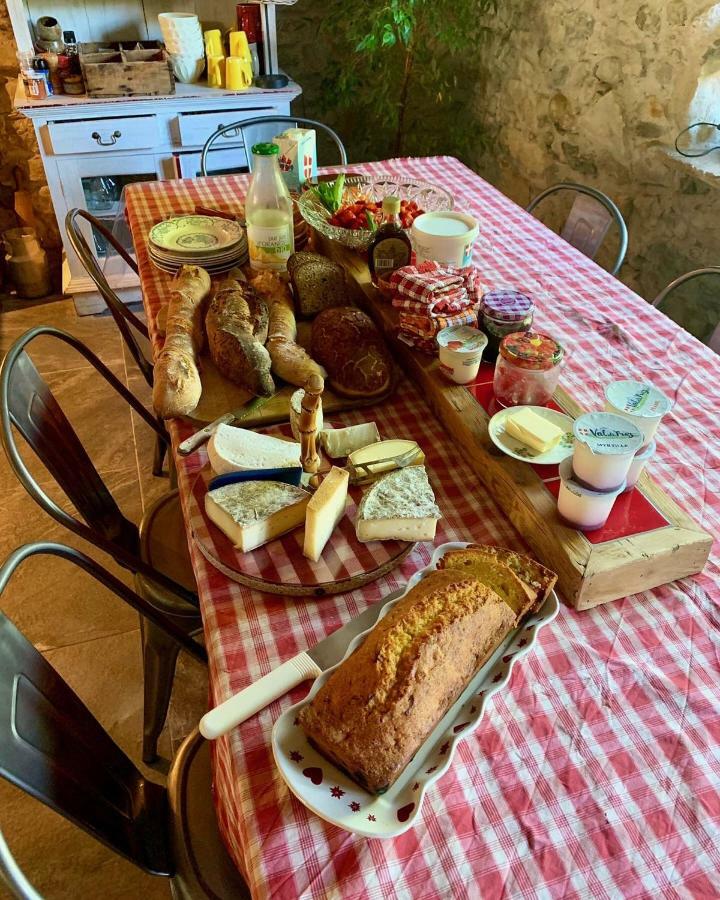 Ferme Familiale Chez Lili Villa Alex Eksteriør billede