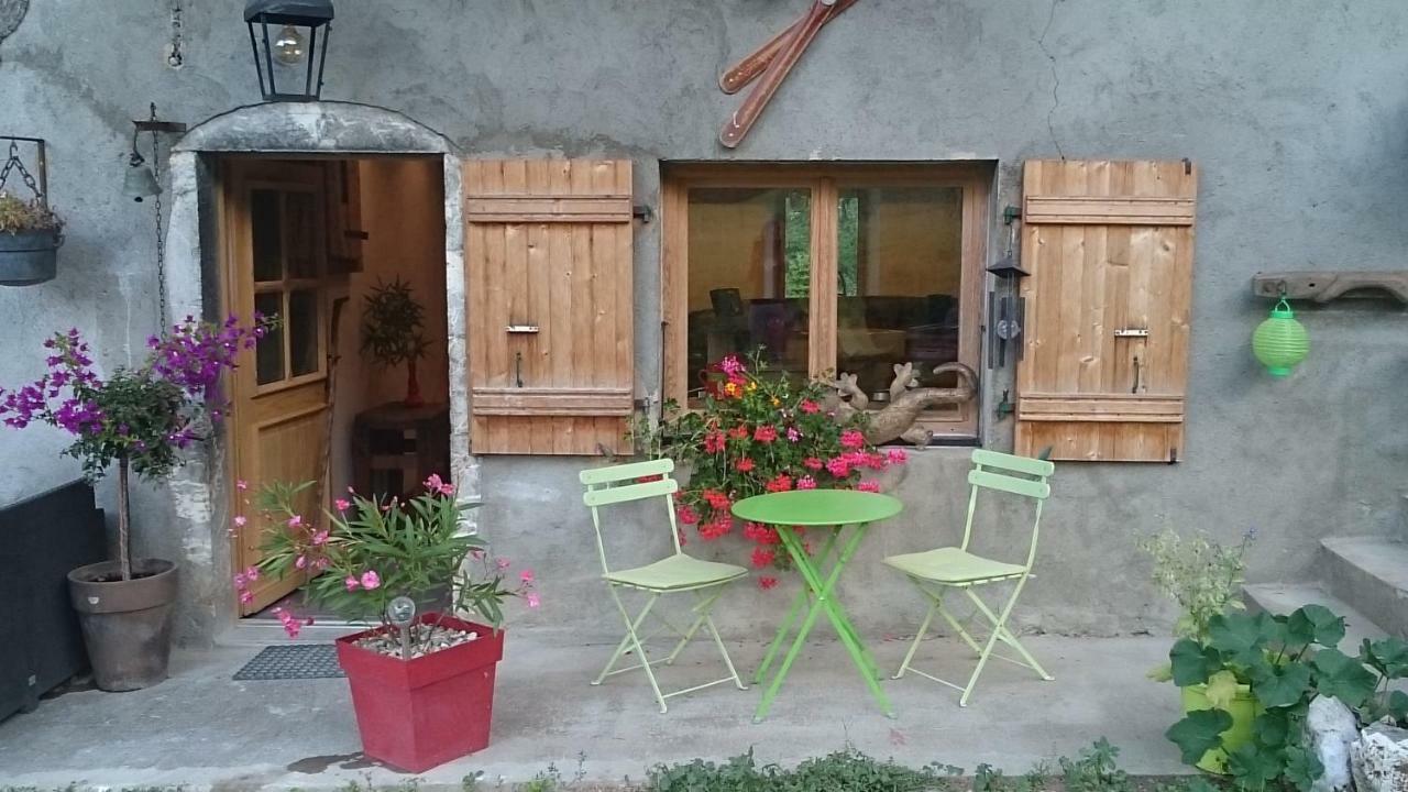 Ferme Familiale Chez Lili Villa Alex Eksteriør billede